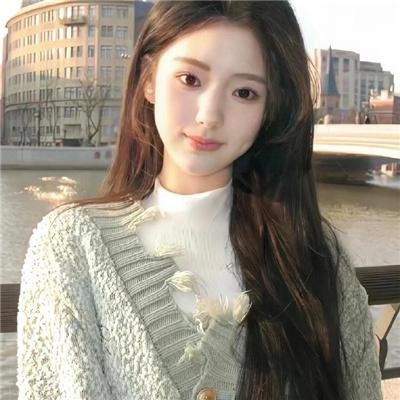 总是有爱在隔离 海报